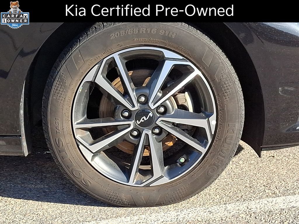 Certified Used 2023 Black Kia LXS image 9