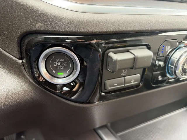 New 2026 Silver GMC SLT image 23