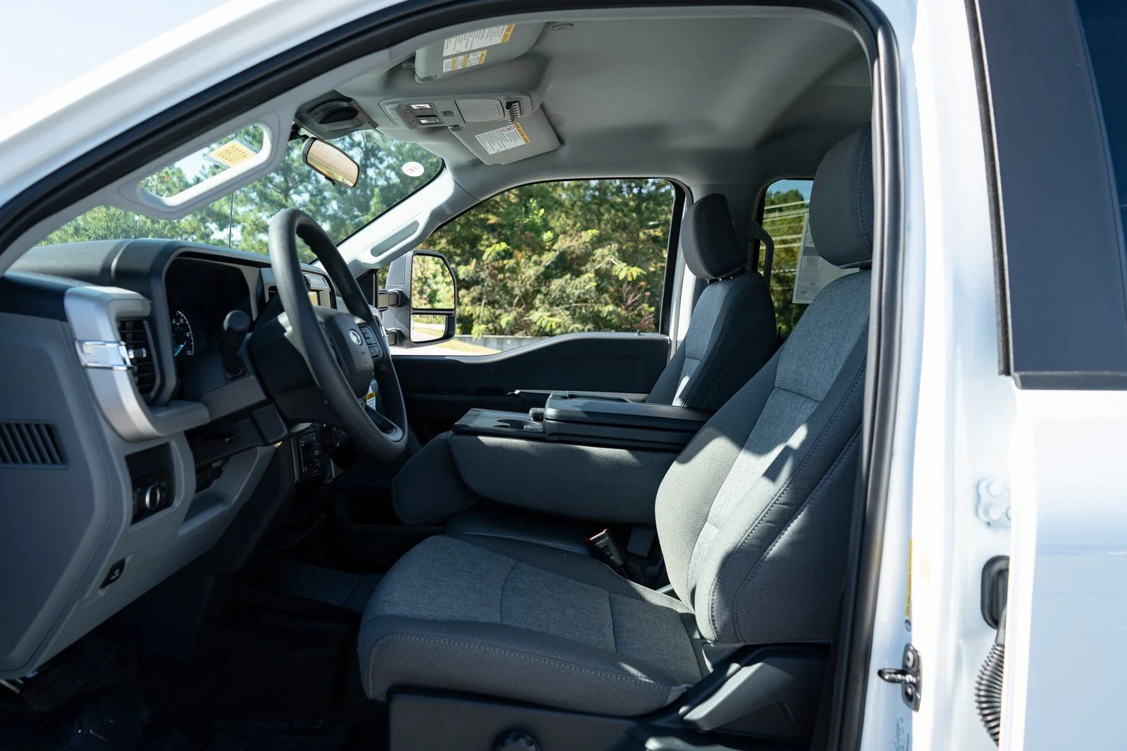 New 2026 Oxford White Ford F-350® XL image 14