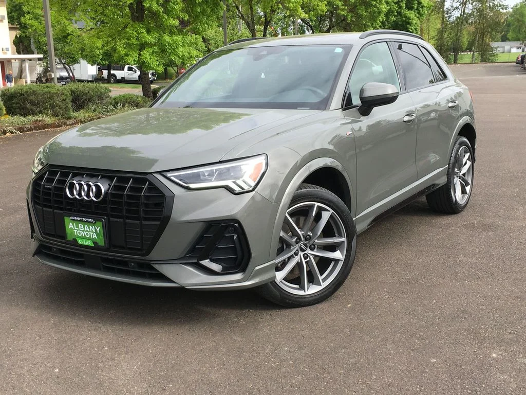 2022 Audi Q3 45 TFSI S Line Premium Plus quattro's photo