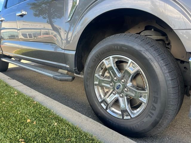 Used 2021 Gray Ford XLT image 5