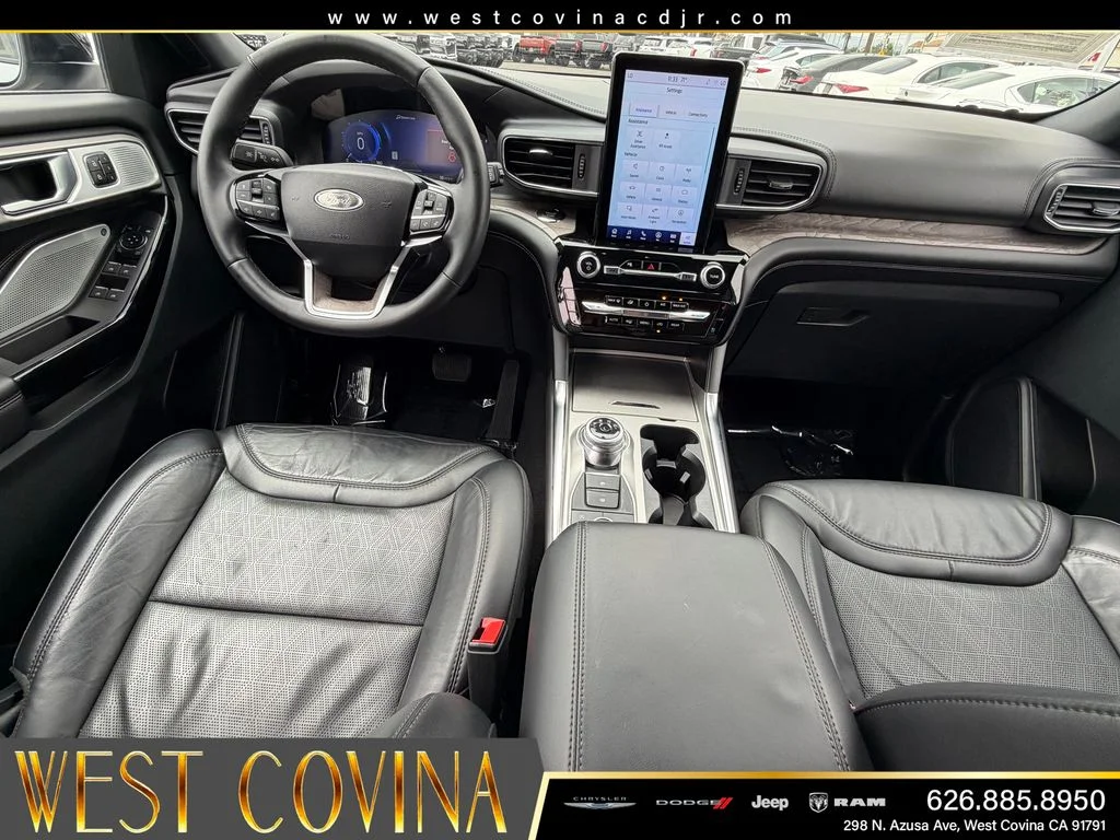 Used 2024 Silver Ford Platinum image 35