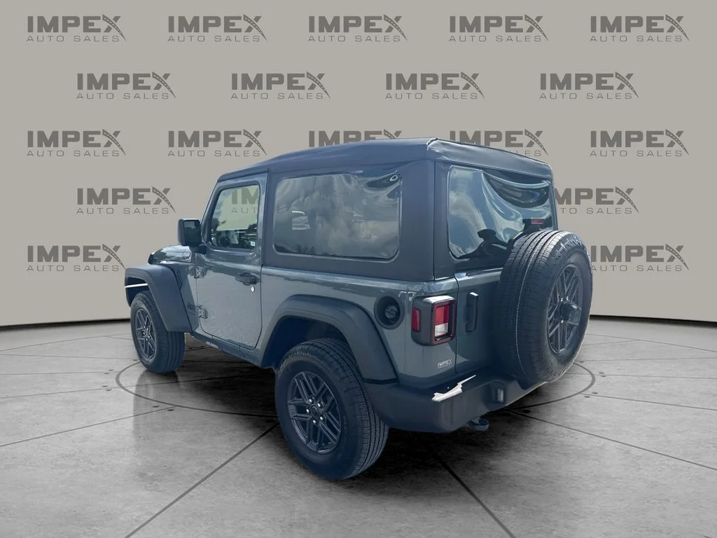 Used 2025 Gray Jeep Sport S image 3