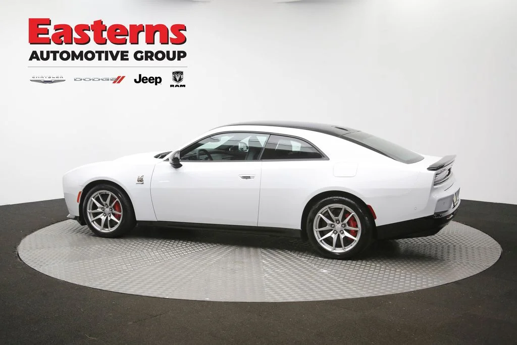 Certified Used 2024 White Dodge R/T Scat Pack image 61