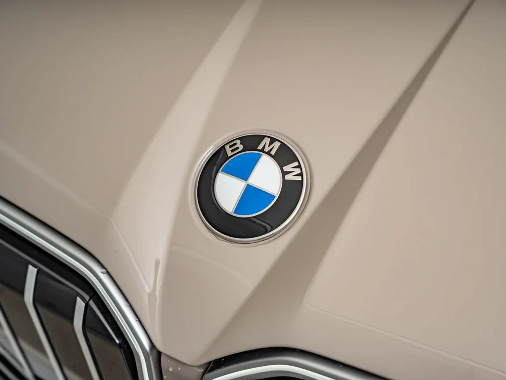 New 2026 Dune Grey Metallic BMW 30 xDrive image 12