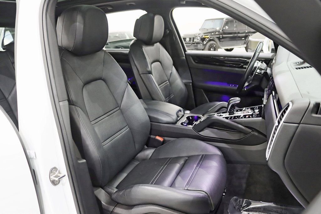 2022 Porsche Cayenne Platinum Edition - Photo 29