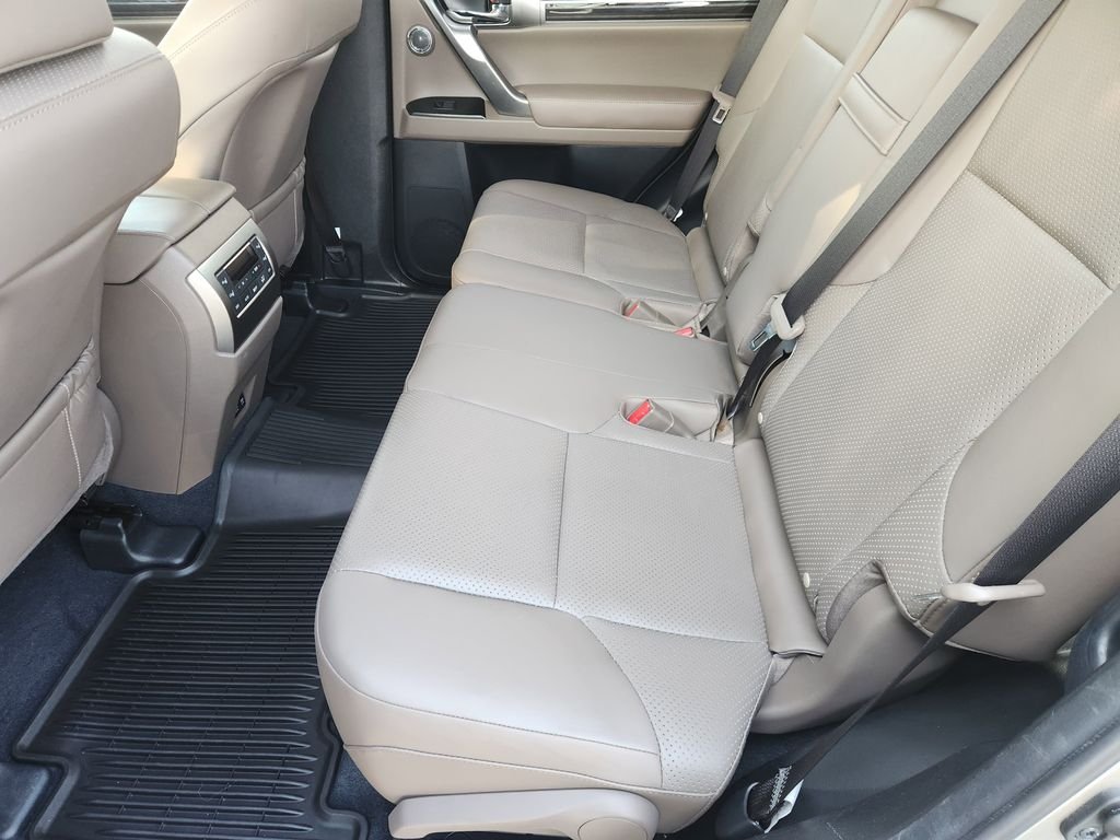 Certified Used 2023 SONIC TITANIUM Lexus 460 Luxury image 31