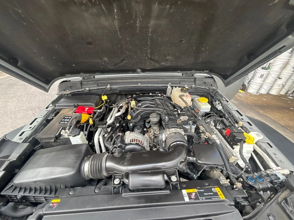 Used 2022 Gray Jeep Unlimited Willys image 10