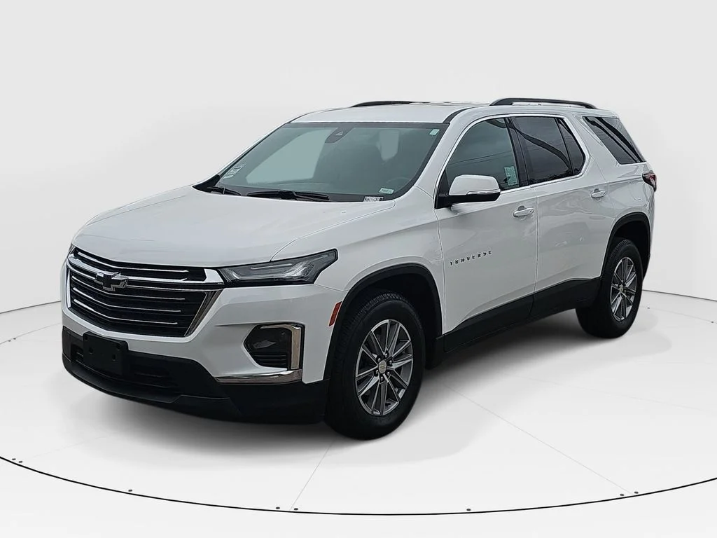 Used 2022 White Chevrolet LT image 7
