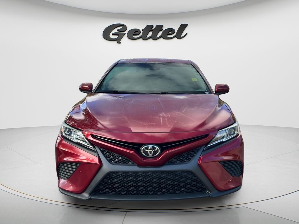 Used 2018 Red Toyota SE image 2