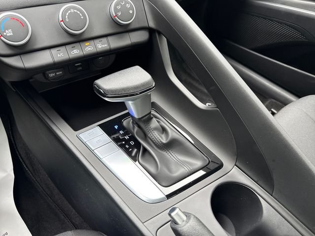 2026 Hyundai Elantra SE - Photo 21