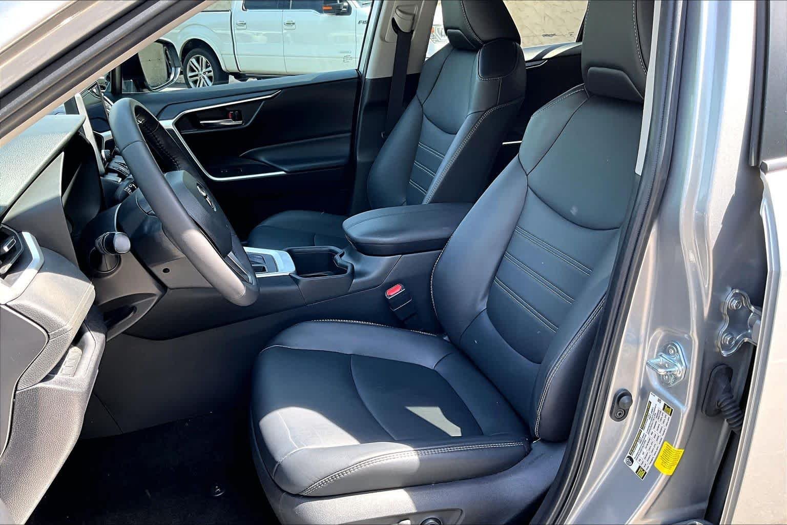 Used 2024 Silver Sky Metallic Toyota XLE Premium image 12