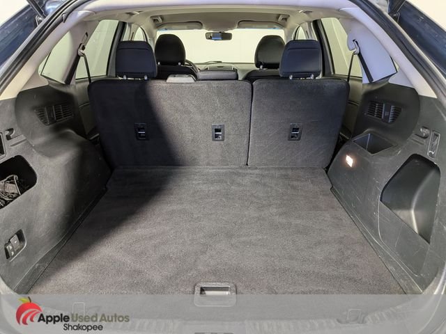 Used 2018 Blue Ford SEL image 9
