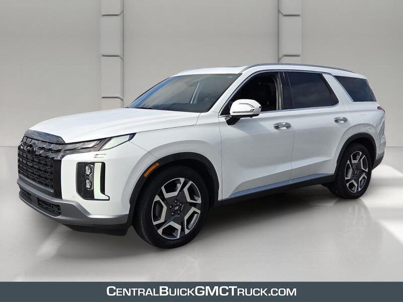Used 2023 White HYUNDAI SEL FWD image 1