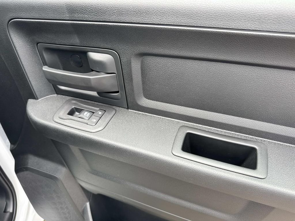 2026 RAM 2500 Tradesman - Photo 27