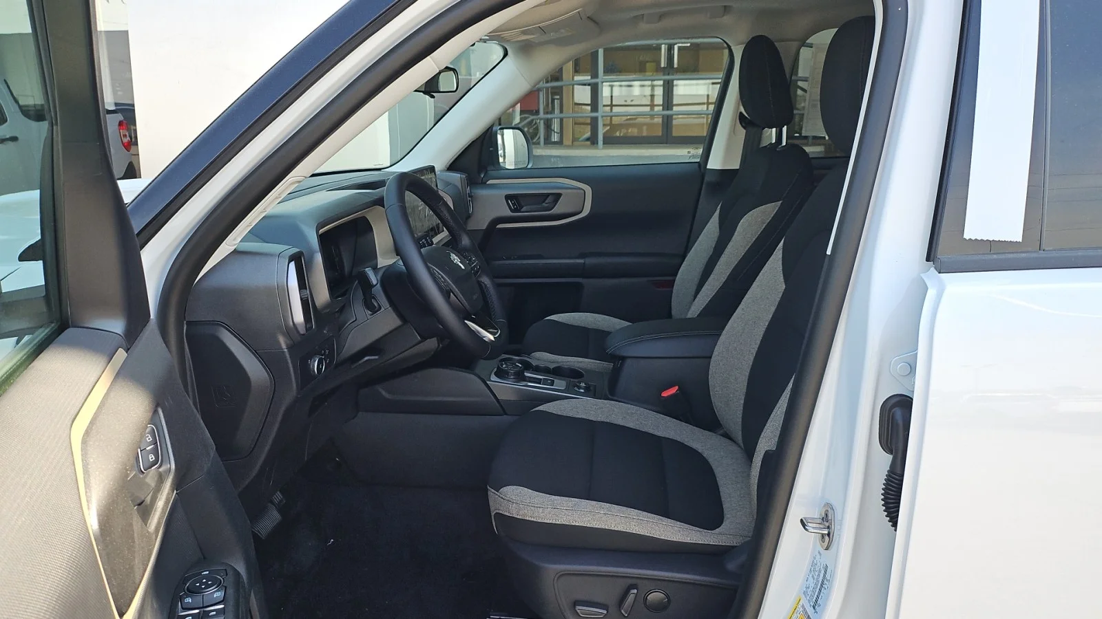 New 2026 Oxford White Ford Big Bend 4WD image 7