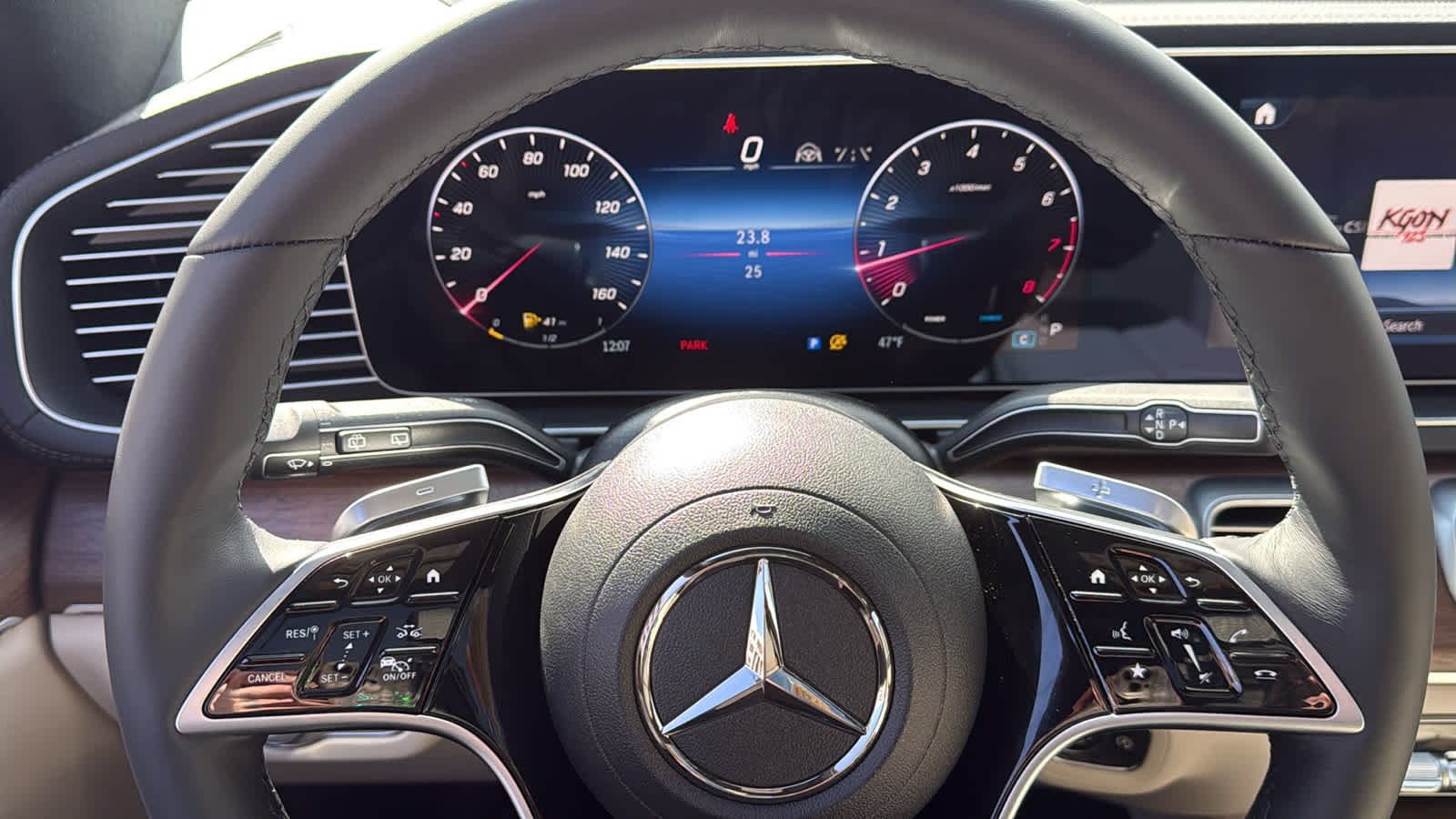 New 2026 Polar White Mercedes-Benz GLE 580 image 20