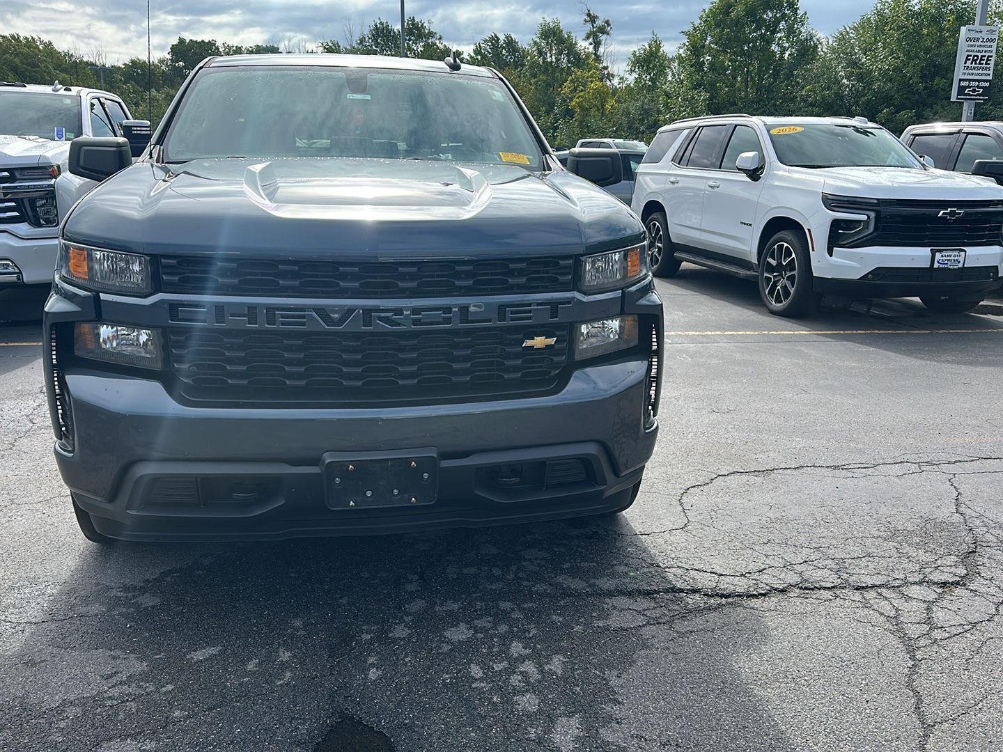 Used 2019 Shadow Gray Metallic Chevrolet Custom image 6