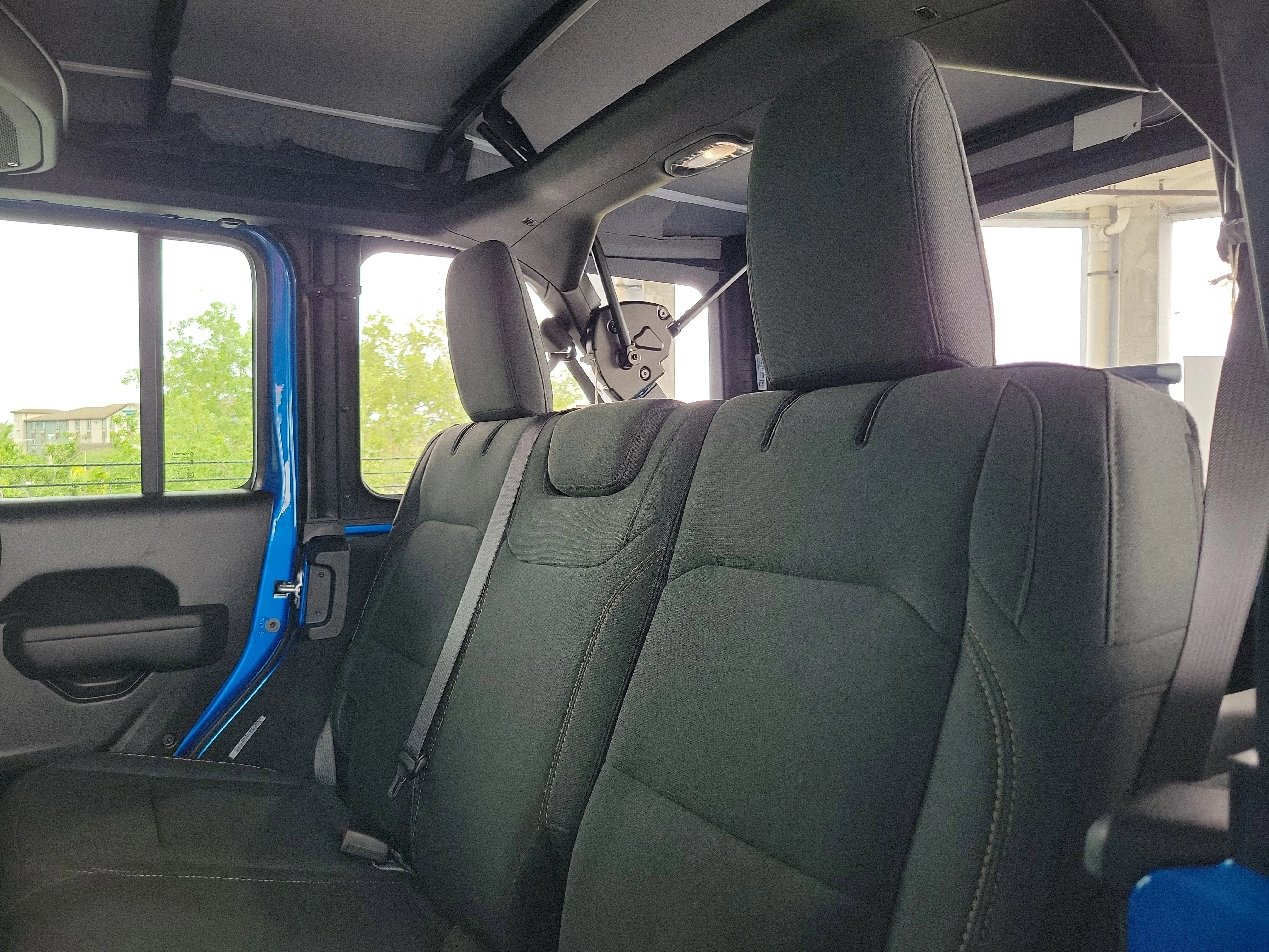 New 2026 Hydro Blue Pearl-Coat Exterior Paint Jeep Sport image 7