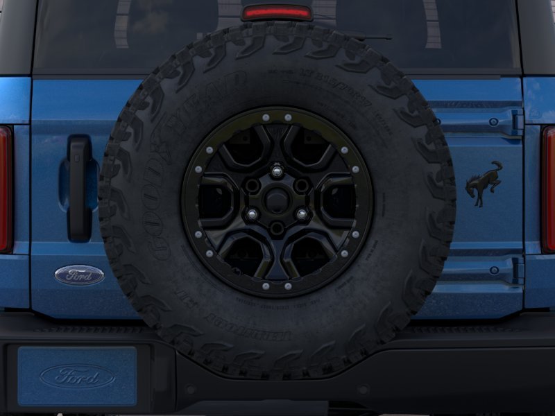 New 2026 Velocity Blue Metallic Ford Badlands image 51
