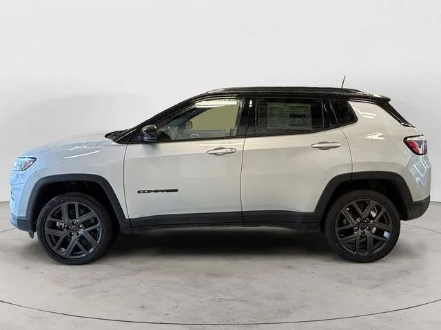 New 2026 Silver Jeep Limited image 2