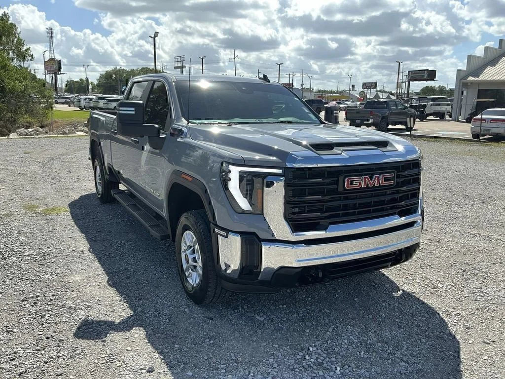 Used 2025 Gray GMC Pro image 10