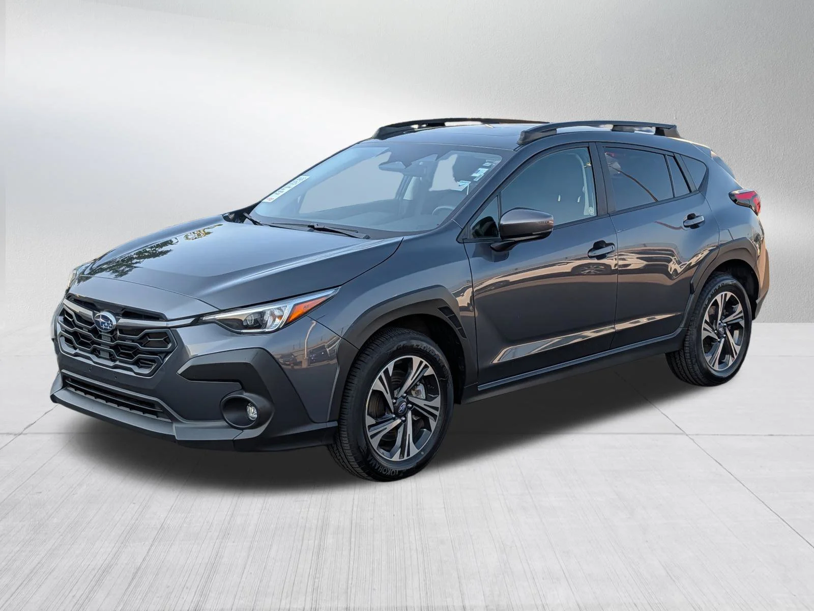 Used 2025 Magnetite Gray Metallic Subaru Premium image 3