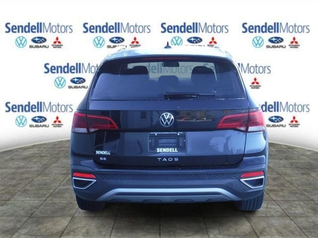 Used 2022 Black Volkswagen 1.5T SE image 8