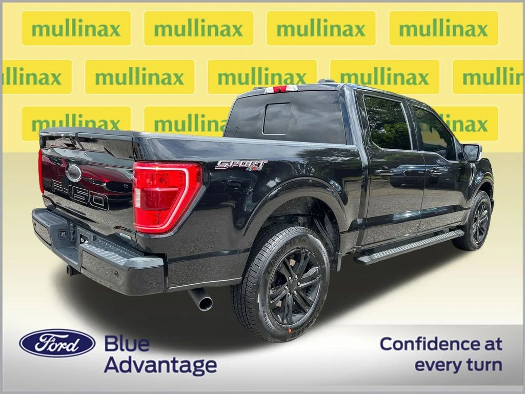 Certified Used 2022 Black Ford XLT image 2