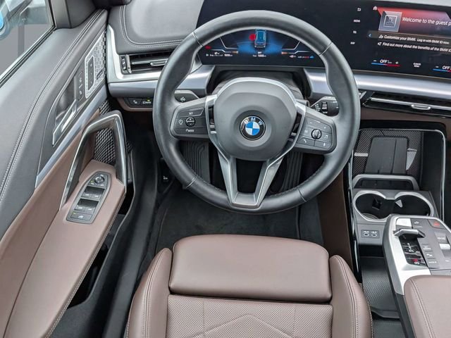 Used 2023 Blue BMW xDrive28i image 15