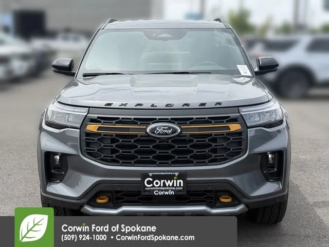 New 2026 Carbonized Gray Metallic Ford Tremor image 6