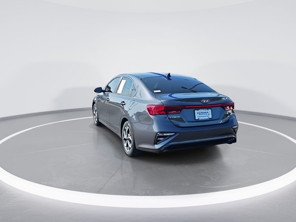 2021 Kia Forte LXS - Photo 7