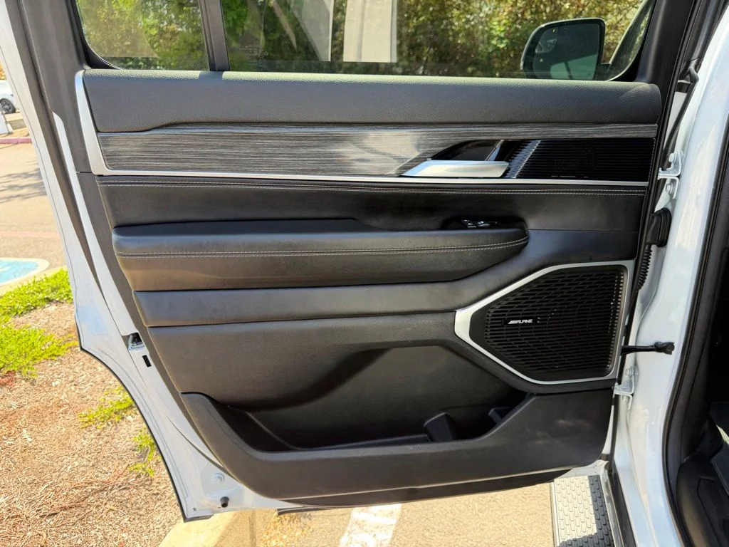 Used 2022 Bright White Clearcoat Jeep Series III image 31