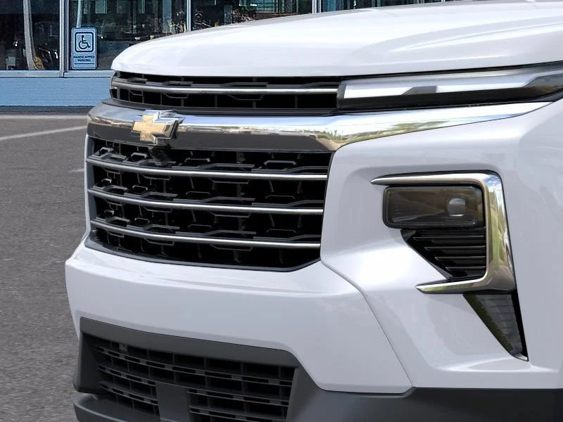 New 2027 Summit White Chevrolet LT image 13