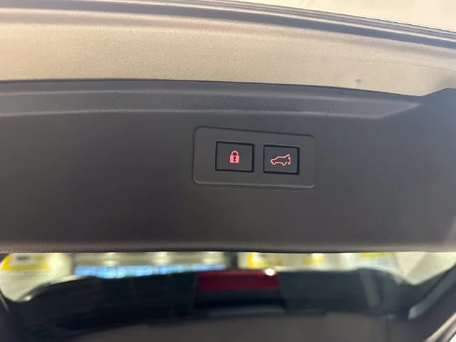 Used 2024 Green Subaru Limited image 18