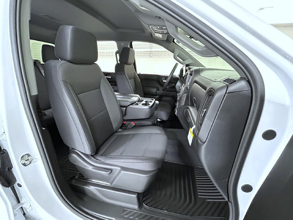 2026 Chevrolet Silverado 1500 Custom - Photo 15