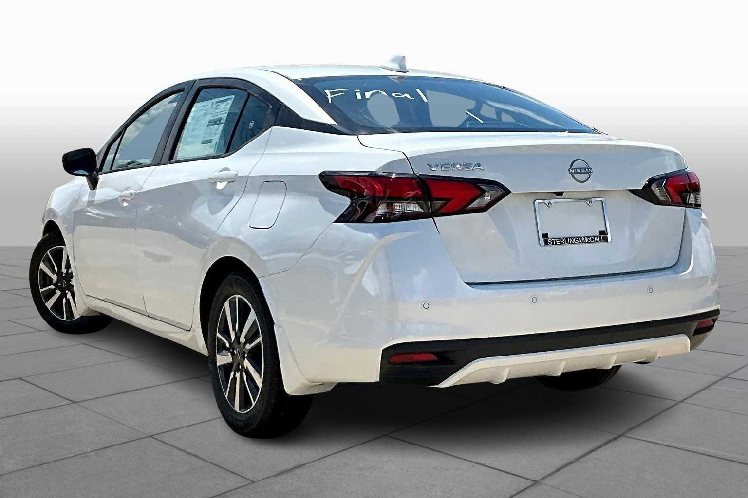 Used 2025 Aspen White Tricoat Nissan SV image 7