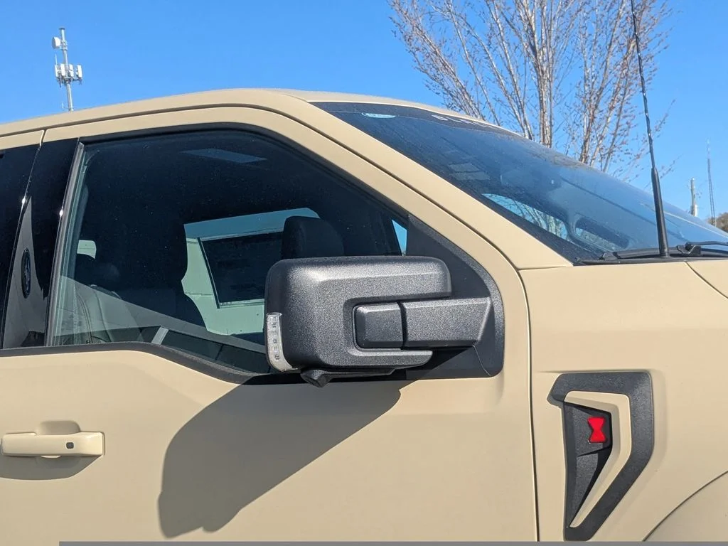 New 2026 Agate Black Metallic Ford XLT image 12
