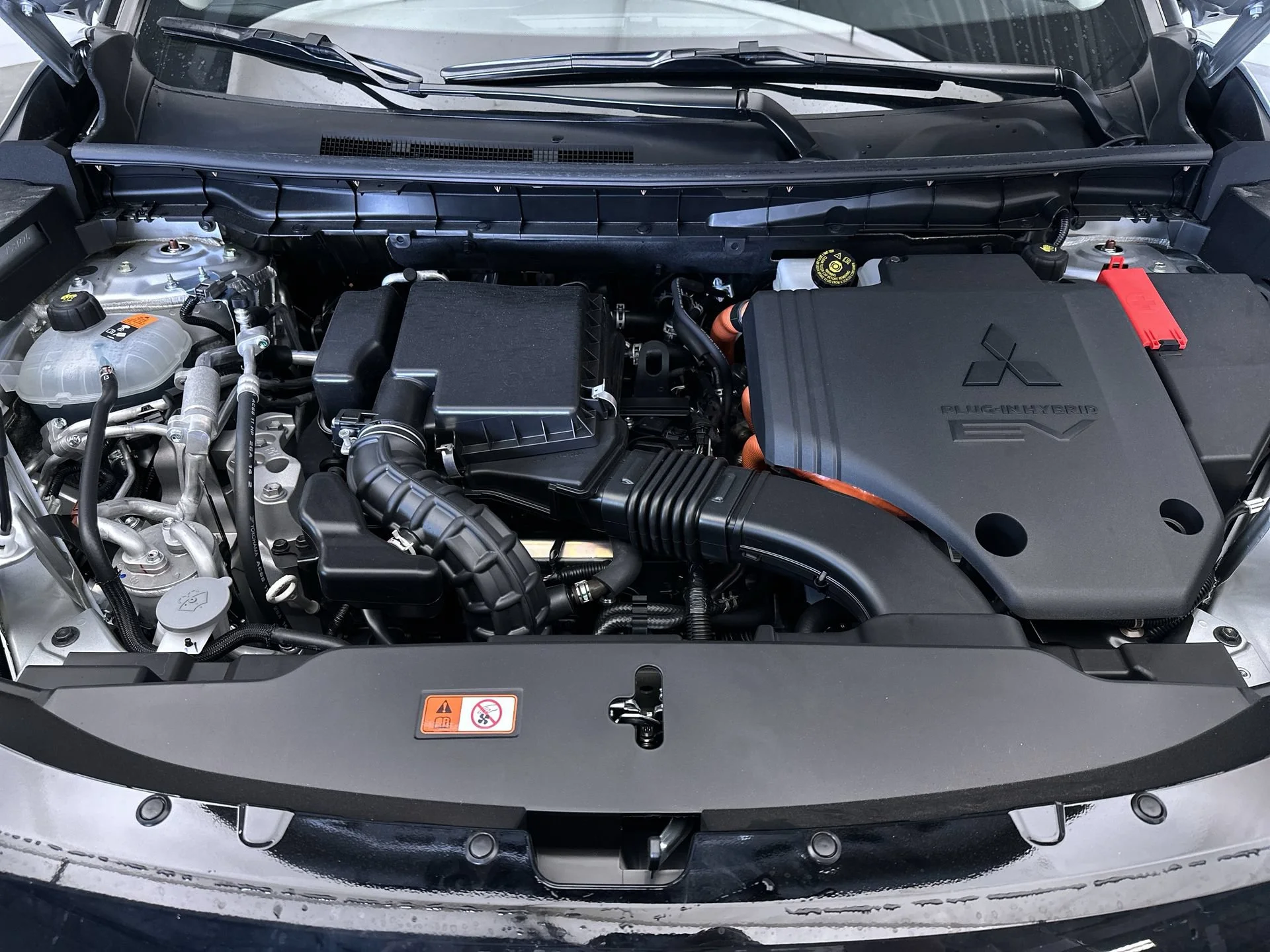 New 2026 Alloy Silver Metallic Mitsubishi SE image 30