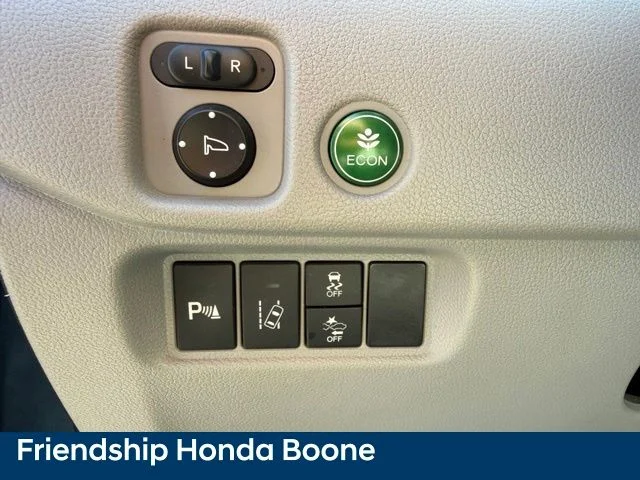 Used 2017 Blue Honda Touring image 19