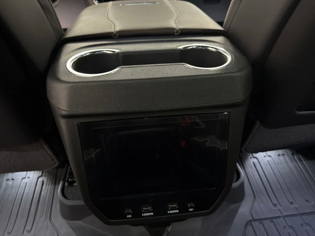 Used 2026 White GMC Denali Ultimate image 16