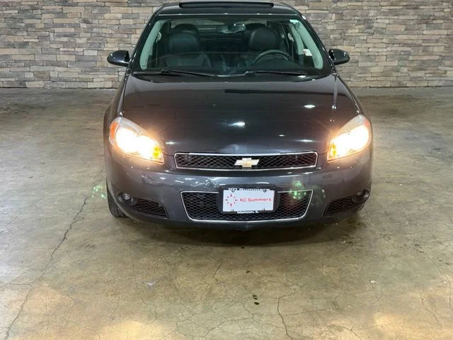 Used 2015 Ashen Gray Metallic Chevrolet LTZ image 9
