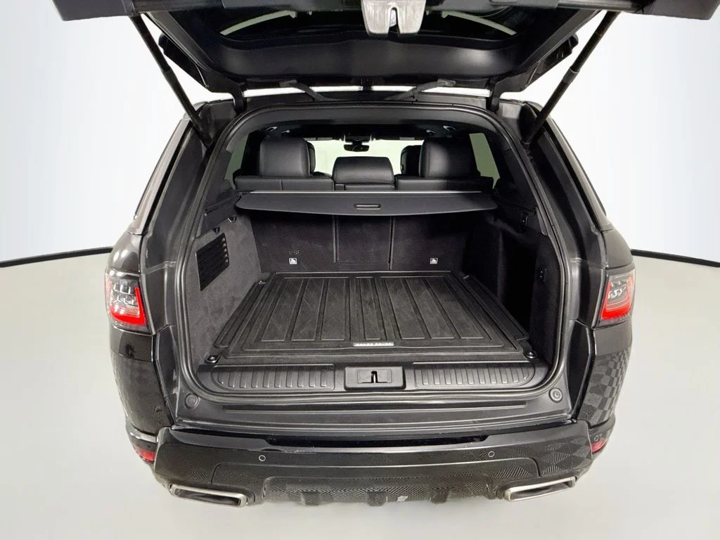 Used 2020  Land Rover HSE Dynamic image 26