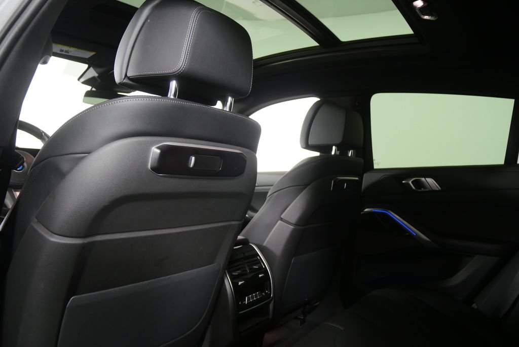 Certified Used 2025 Gray Metallic BMW xDrive40i image 16