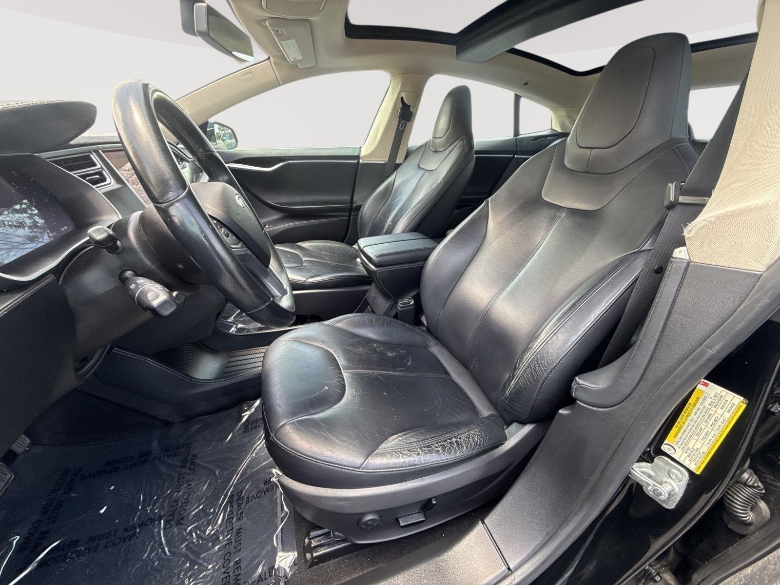 Used 2014 Black Tesla 85 image 3