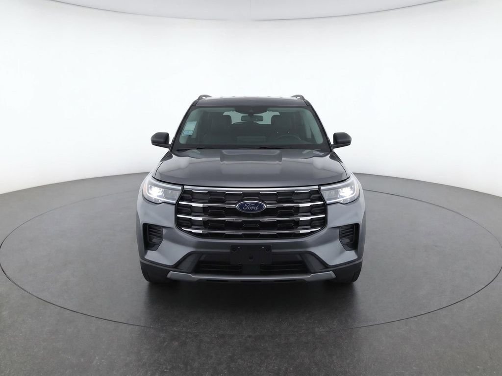 New 2026 Carbonized Gray Metallic Ford Active image 2
