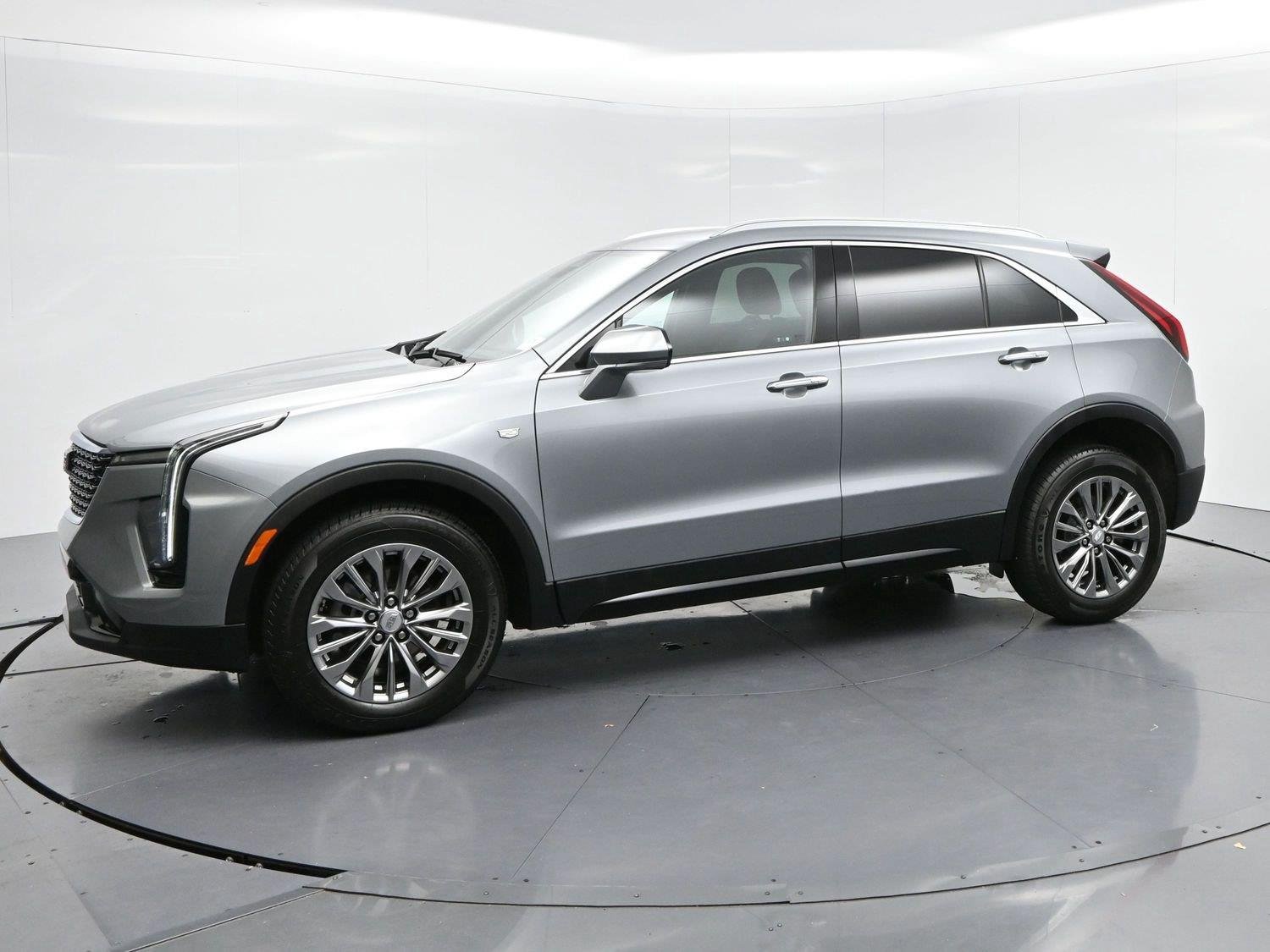 Used 2024 Argent Silver Metallic Cadillac Premium Luxury image 3