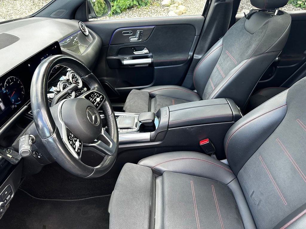 Certified Used 2023 Black Mercedes-Benz GLA 250 image 10