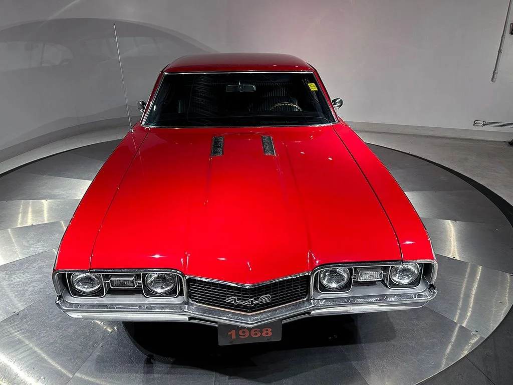 Used 1968 Red Oldsmobile  image 19