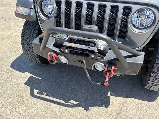 Used 2021 Gray Jeep Rubicon image 13